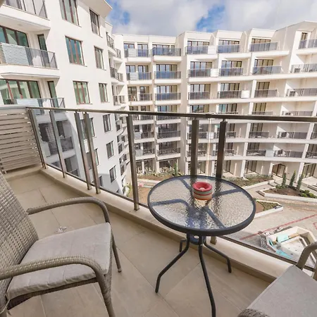 скайлайн 58 Apartamento *